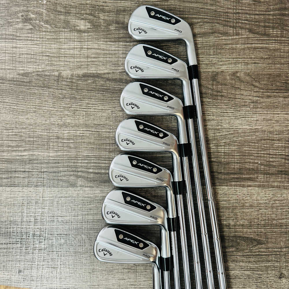 2024 Apex Pro Iron Set 4-P / Dynamic Gold Mid Steel, Stiff