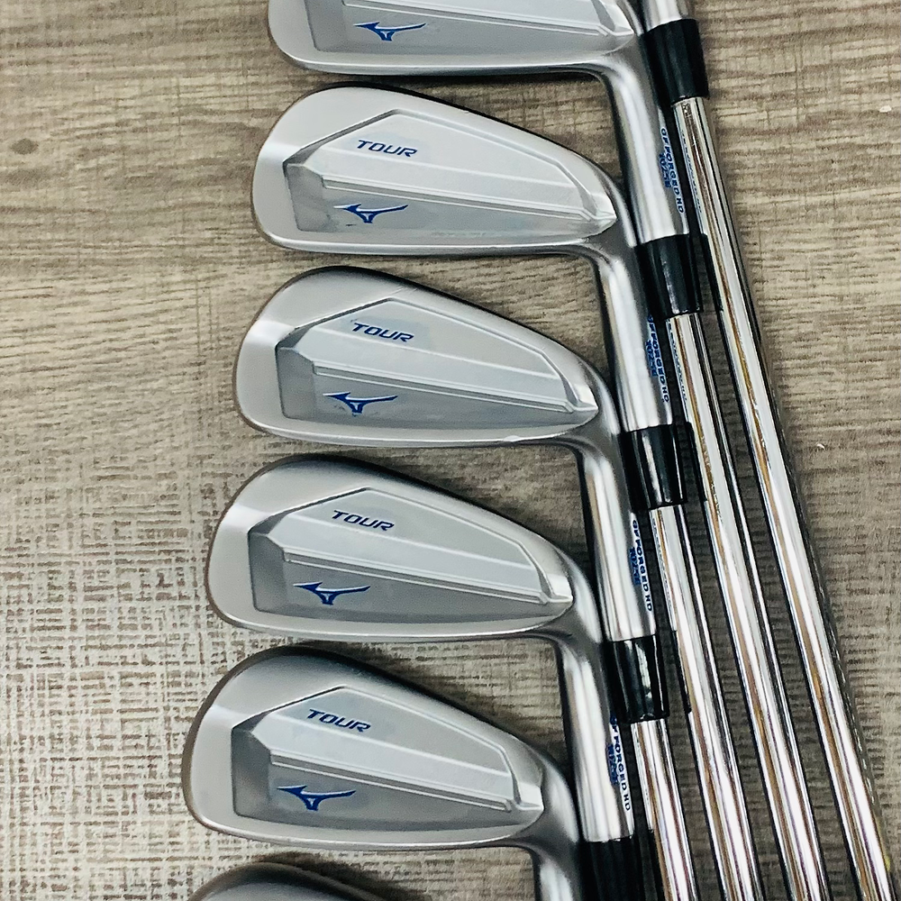 JPX 921 Tour Iron Set 5-G / NS Pro Modus3 Steel, X Stiff