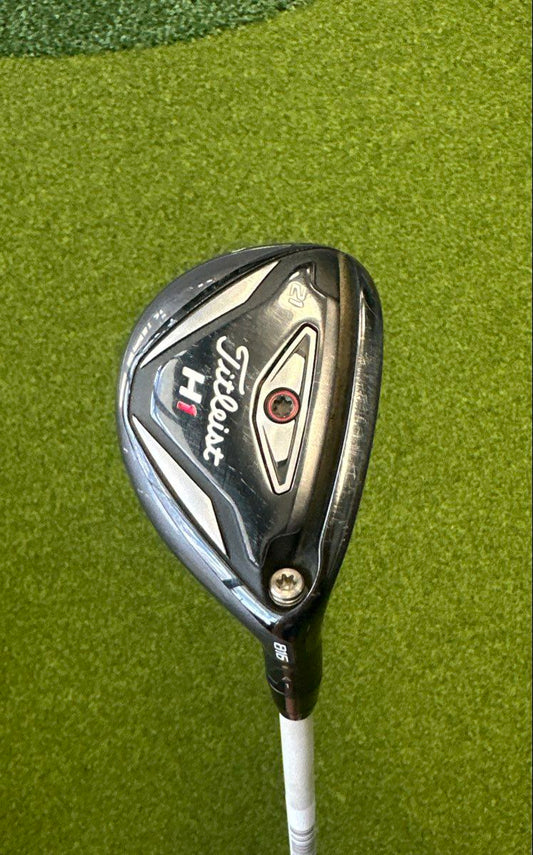 Titleist H1 21* Hybrid Right Handed Fujikura Speeder Stiff Fair