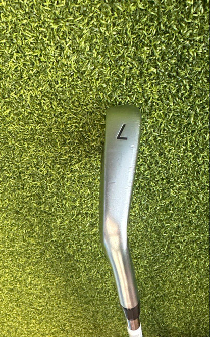PING Iron set Blueprint P-4 Right Handed KBS TOUR FLT Stiff Good