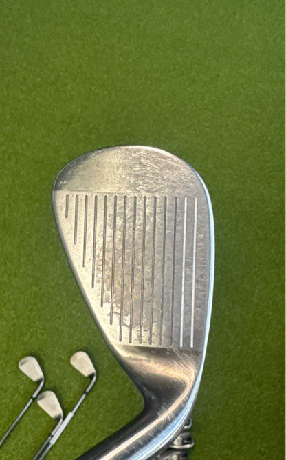 Callaway 2019 Big Bertha 5-PW, SW Left Handed Recoil Regular Flex Iron Set Good