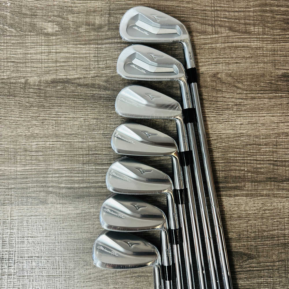 2024 Pro 243/241 Combo Iron Set 4-P / KBS Steel, Stiff