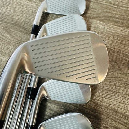 +1/2" 2024 Pro 243 Iron Set 4-P / NS Pro 950 GH Neo 95, Regular