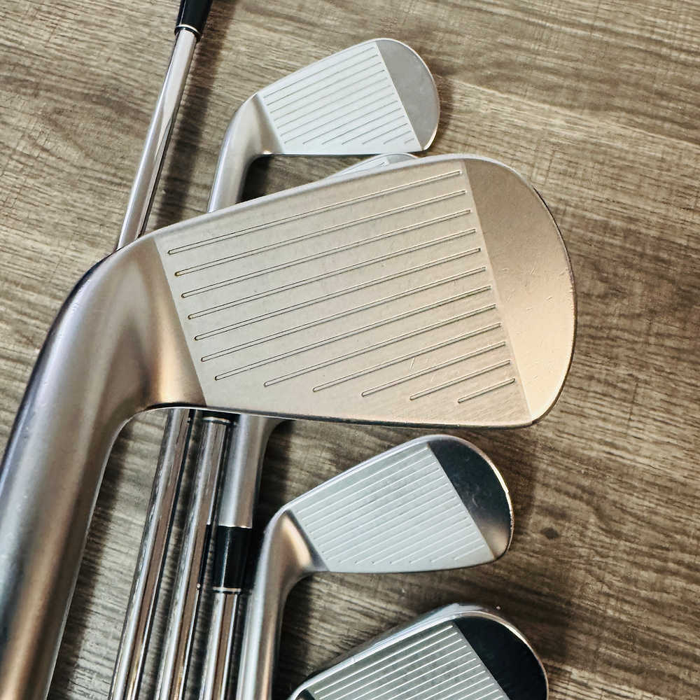 Z Forged MK II Iron Set 4-P / NS Pro Modus3 105 Steel, Stiff