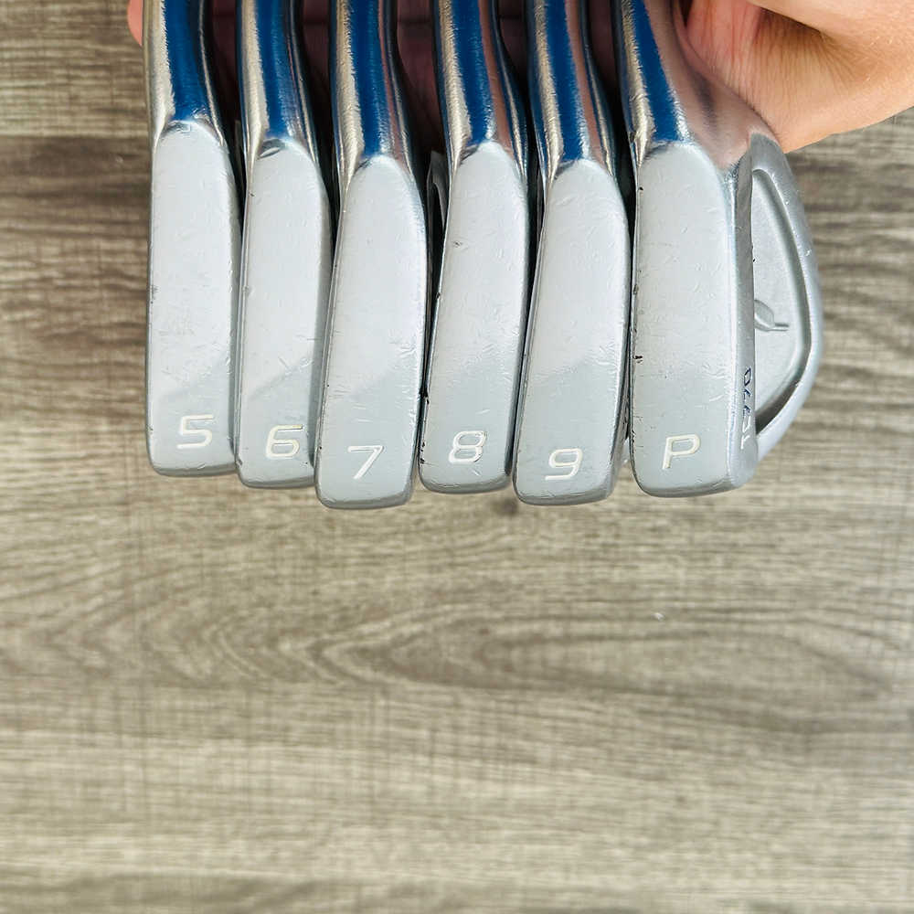 Fourteen TC770 Iron Set 5-P / Dynamic Gold S200 Steel, Stiff