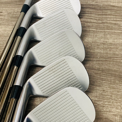 +1/2" JPX 921 Hot Metal Iron Set 7-G,S / Recoil Graphite, Regular