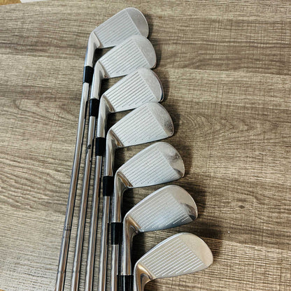 MP-30 Iron Set 4-P / Dynamic Gold Steel, Stiff