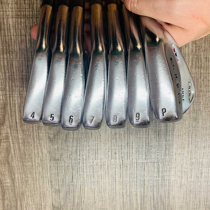 Amp Cell Pro Iron Set 4-P / Dynamic Gold Steel, Stiff