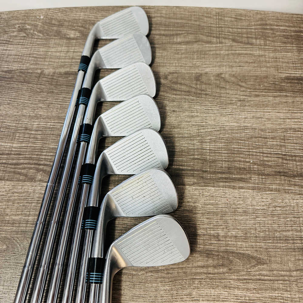 Blueprint Iron Set 4-P / AMT White Steel, X Stiff