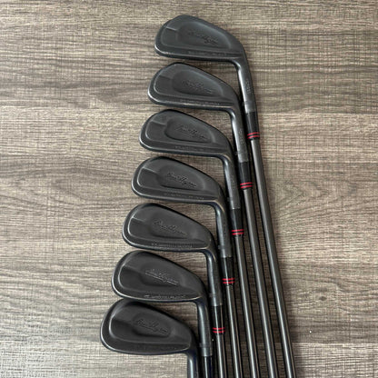 Ben Hogan Ft. Worth Black Iron Set 4-P / Recoil Graphite, Stiff