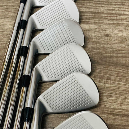 JPX 921 Tour Iron Set 5-G / NS Pro Modus3 Steel, X Stiff