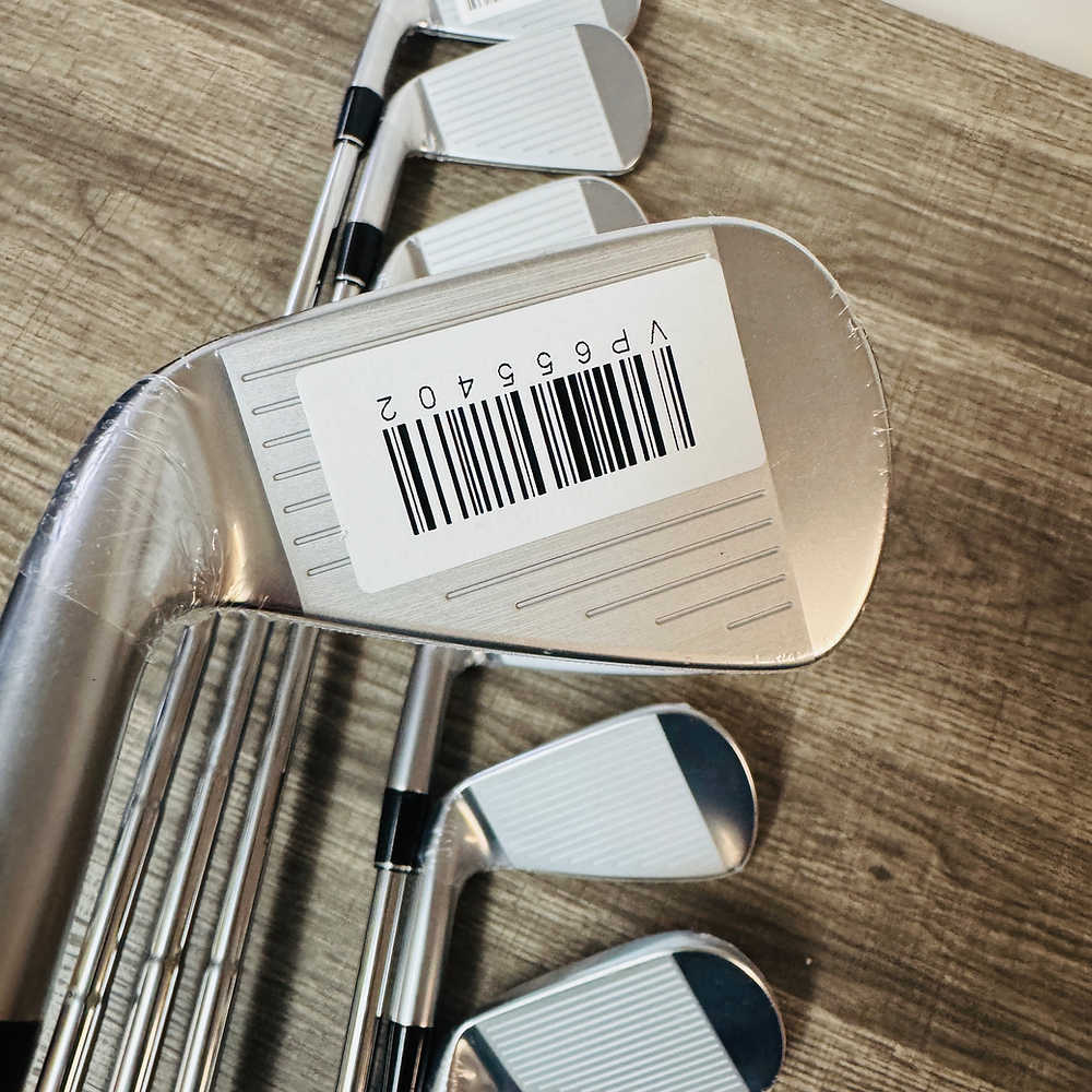 2025 ZXi5 Iron Set 4-P / Dynamic Gold Mid 115 Steel, Stiff