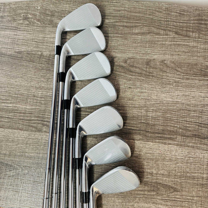 2024 Pro 245 Iron Set 4-P / Dynamic Gold Mid Steel, Regular