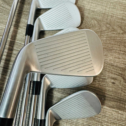 2024 P770/ P7CB Iron Set 4-P / Project X LZ 125, X Stiff