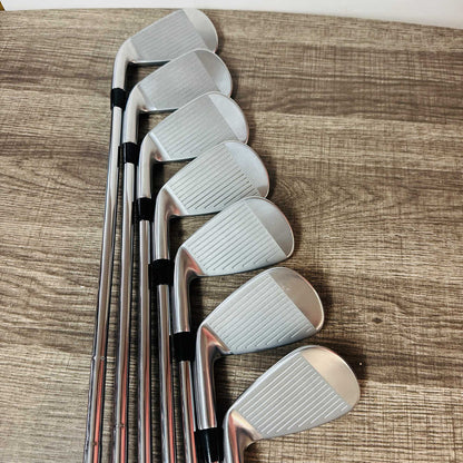 2024 Pro 245 Iron Set 5-GW / Dynamic Gold Mid Steel, Regular