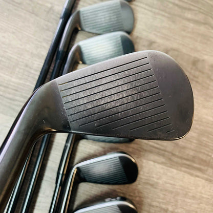 +1/2" Black T100S 2021 Iron Set 4-P / AMT White Steel, Stiff