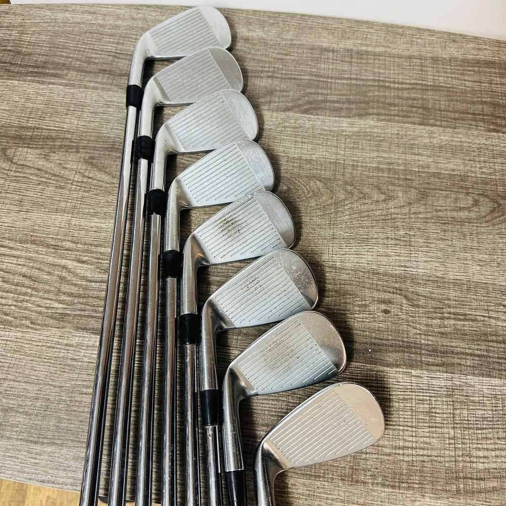 +1/2" Tour Preferred MC Iron Set 3-P / Rifle Steel, X Stiff