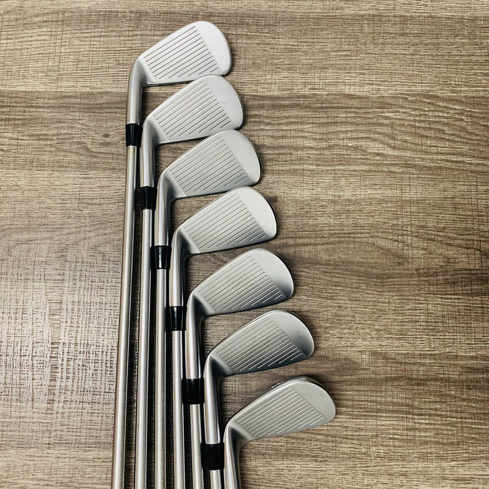 JPX 923 Tour Iron Set 4-P / KBS C-Taper Steel, X Stiff