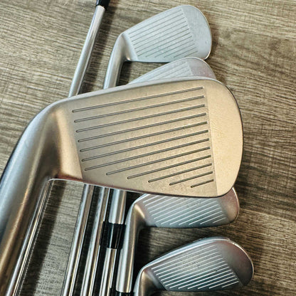 JPX 921 Tour Iron Set 4-G / KBS Steel, Stiff