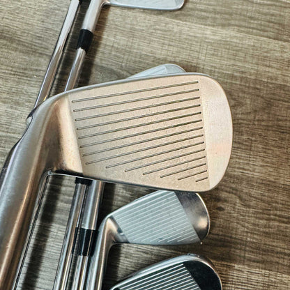 Tour Preferred MC Iron Set 4-P / Dynamic Gold Steel, Stiff