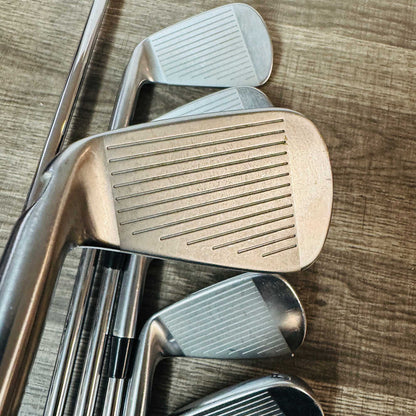 Tour Preferred MC Iron Set 4-P / Dynamic Gold Steel, Stiff