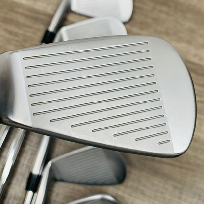 JPX 921 Tour Iron Set 5-G / NS Pro Modus3 Steel, X Stiff