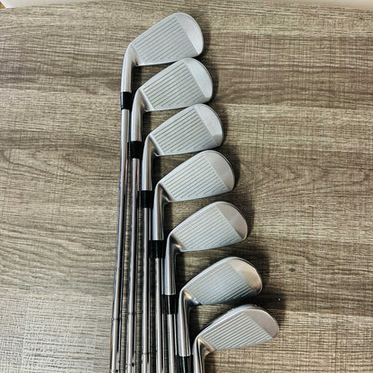 2024 Pro 243 Iron Set 4-P / Dynamic Gold Mid Steel, Stiff