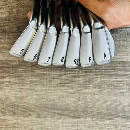 ZX4 Iron Set 5-A / NS Pro 950 GH Neo, Regular