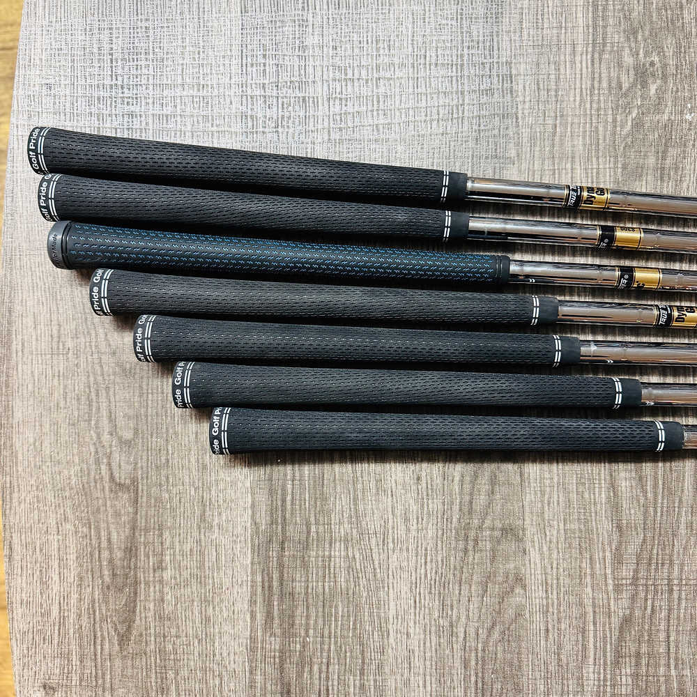 Tour Preferred MC Iron Set 4-P / Dynamic Gold Steel, Stiff