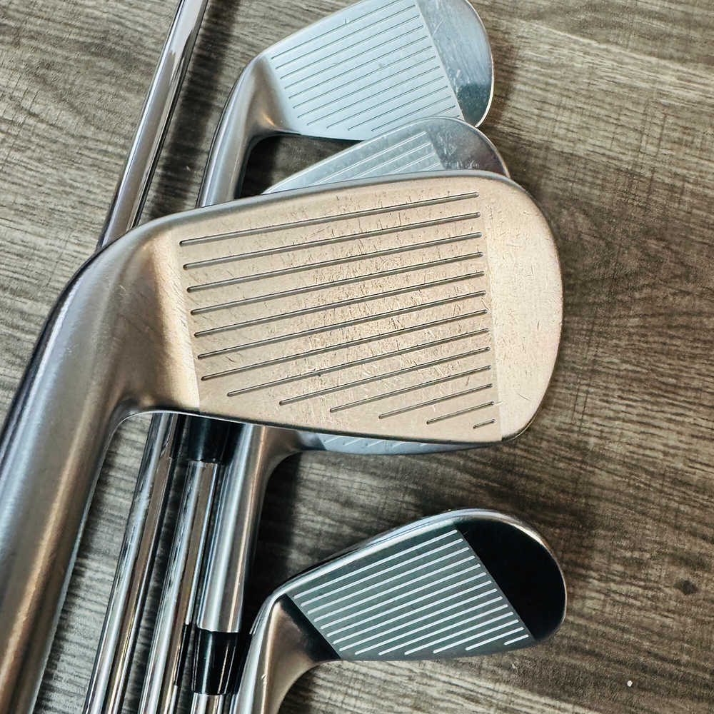 T100 Iron Set 6-GW / AMT White Steel, Stiff