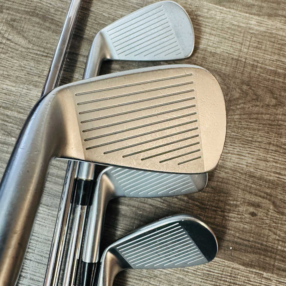 JPX 921 Tour Iron Set 5-PW / NS Pro Modus3 Steel, Stiff