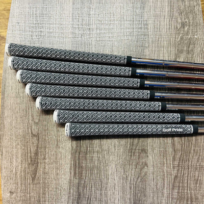 +1/2 Pro 223 Iron Set 4-P / NS Pro Modus3 Steel, Stiff