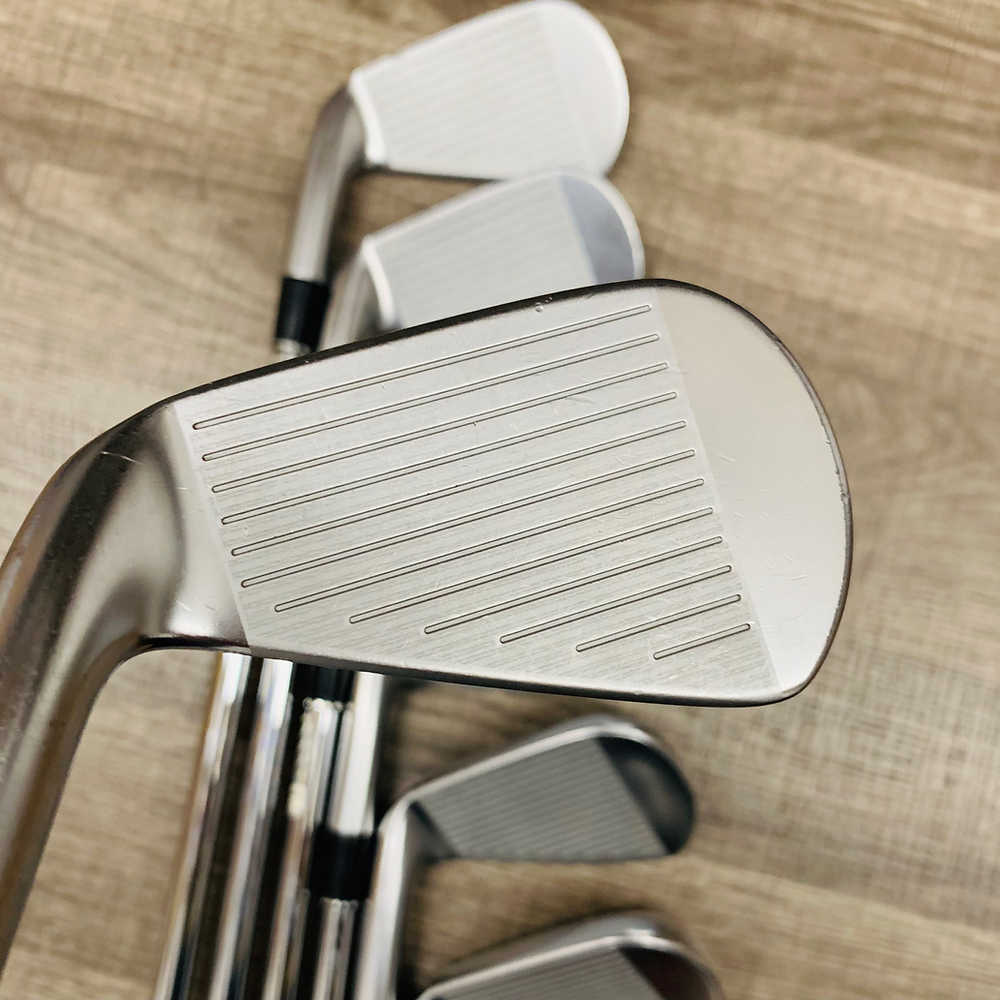 ZX7 MK II Iron Set 4-P / NS Pro Modus3 Steel, Stiff