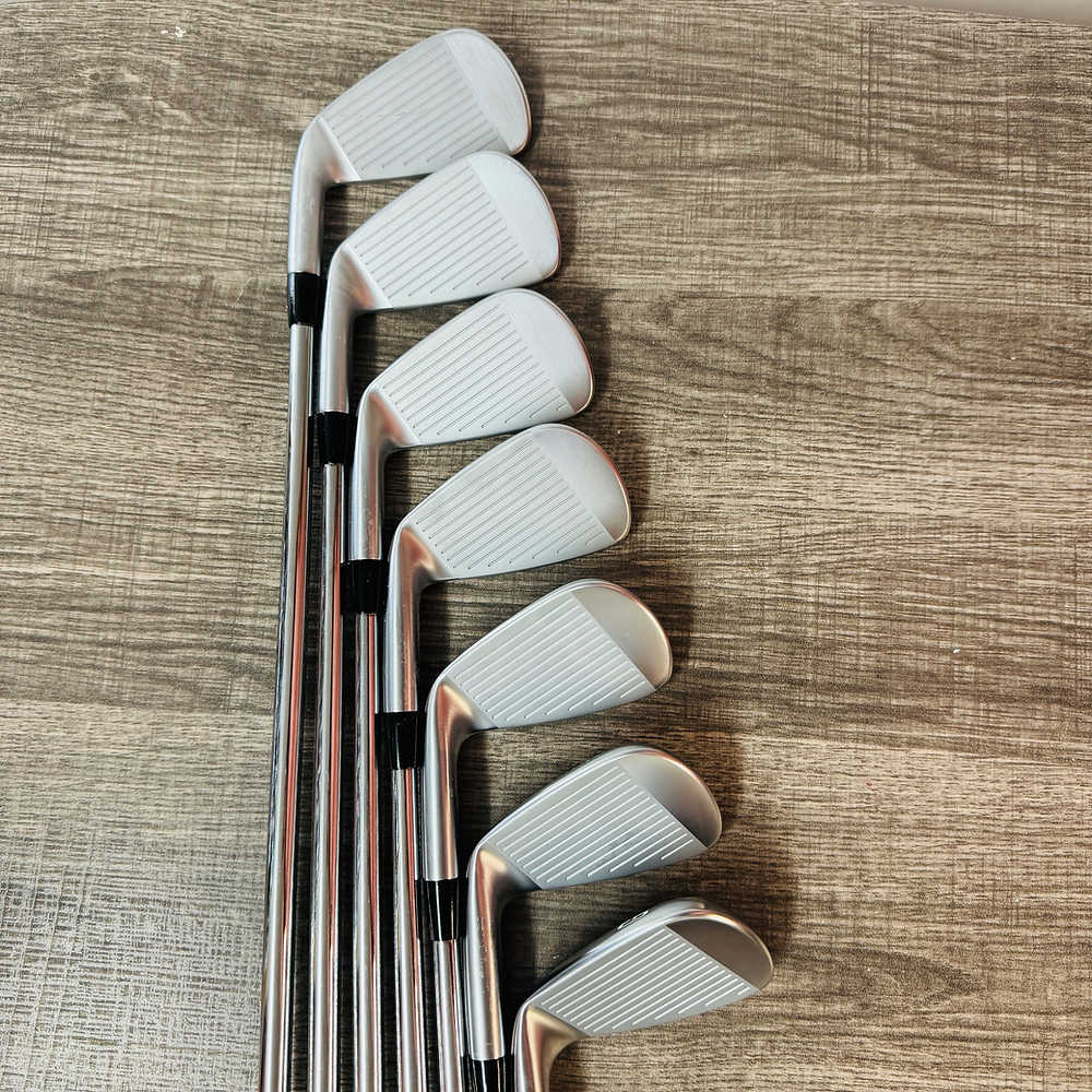 JPX 923 Tour Iron Set 5-G / NS Pro Modus3 Steel, Stiff