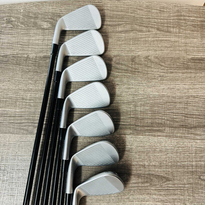 2023 P790 Iron Set 5-A / Mitsubishi MMT Graphite, Regular
