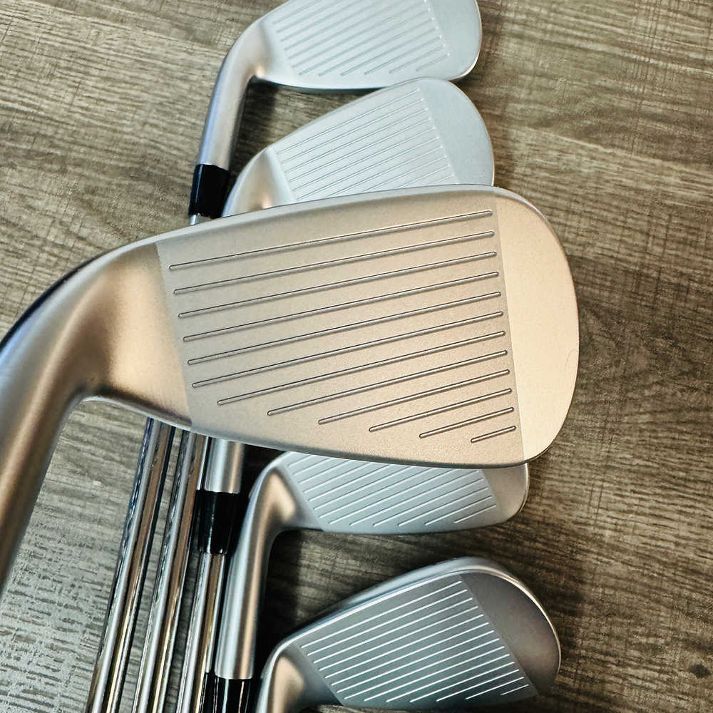 JPX 925 Hot Metal Iron Set 5-G / NS Pro 950 GH Neo 100, Stiff