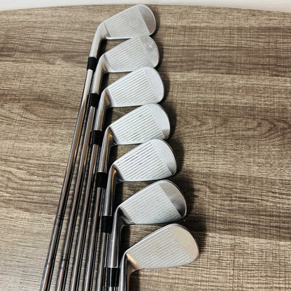 Tour Preferred MC Iron Set 4-P / Dynamic Gold Steel, Stiff