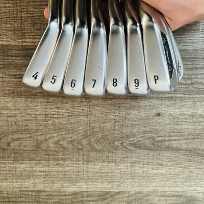 2024 Apex Pro Iron Set 4-PW / Dynamic Gold Mid Steel, X Stiff