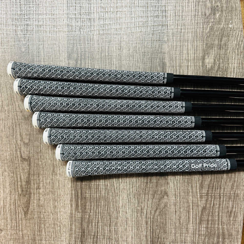 2024 Pro 241 Iron Set 4-P / Mitsubishi MMT 105 Graphite, TX Stiff