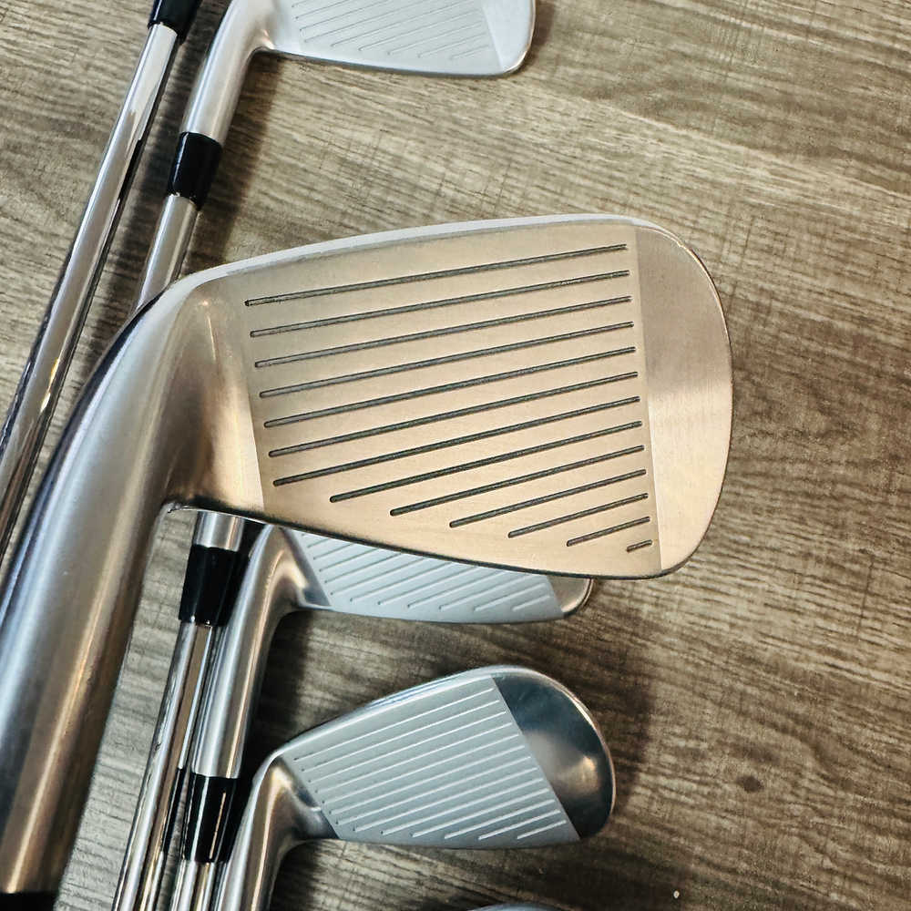 +1/2" Pro 223 Iron Set 4-PW / NS Pro Modus3 Steel, Stiff