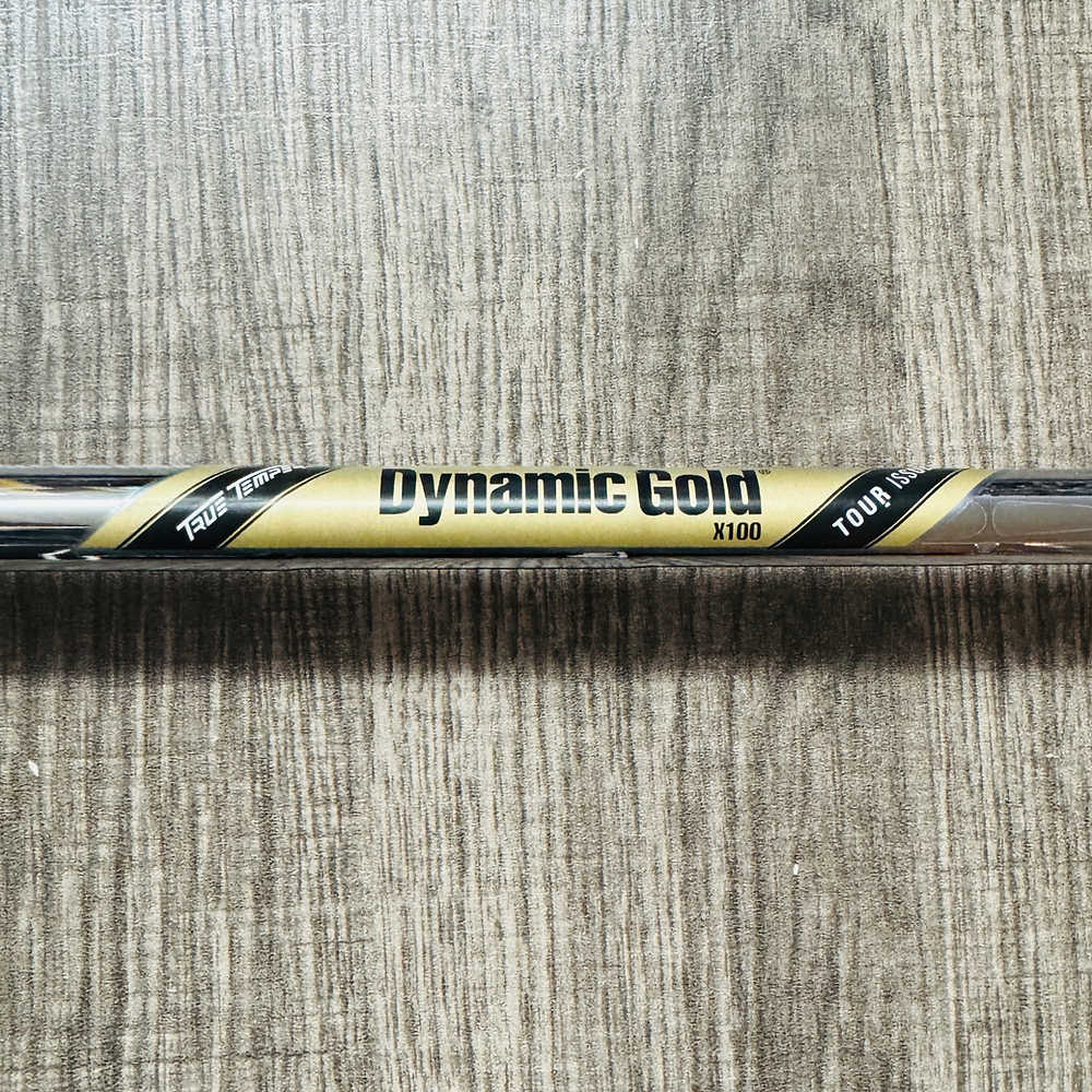 2024 Apex MB Iron Set 4-PW / Dynamic Gold Tour Issue, X Stiff