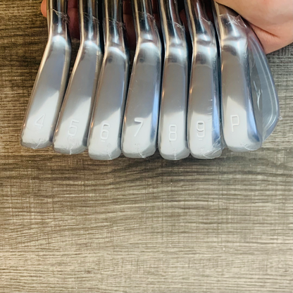 2024 Pro 243 Iron Set 4-P / NS Pro Modus3 Steel, Stiff