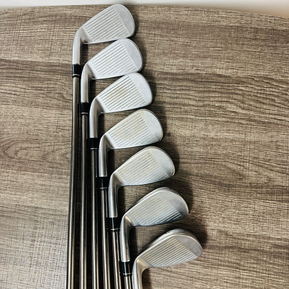 Callaway Apex 14 Iron Set 4-PW / Recoil Graphite, X Stiff