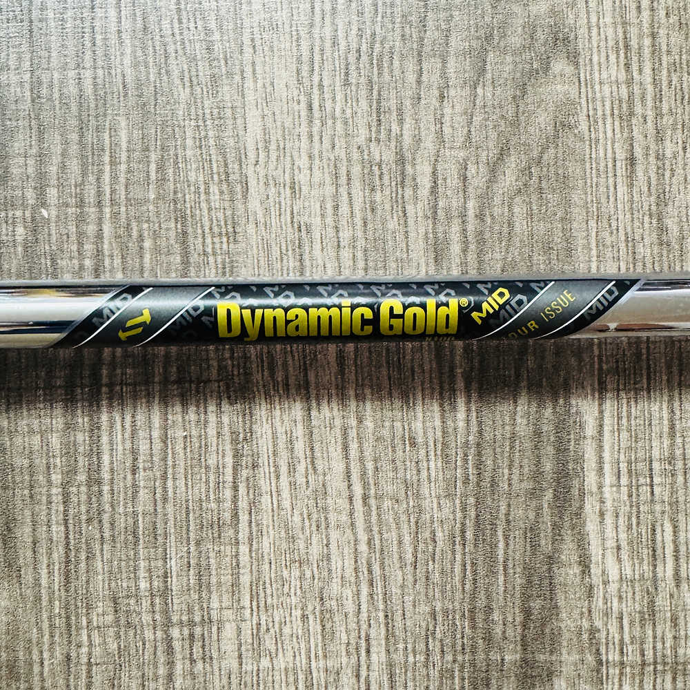 2024 Apex Pro Iron Set 4-PW / Dynamic Gold Mid Steel, X Stiff