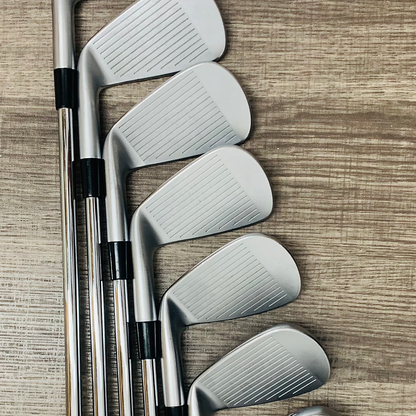 2023 P7MC/P7MB Iron Set 4-P / Project X LZ Steel, X Stiff