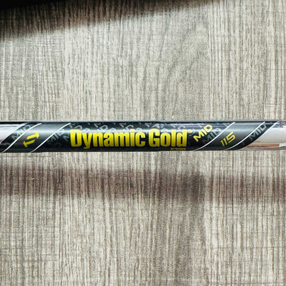 2024 P7CB Iron Set 4-P / Dynamic Gold Mid S300 115, Stiff