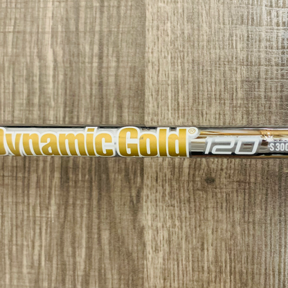 JPX 923 Tour Iron Set 4-P / Dynamic Gold Steel, Stiff