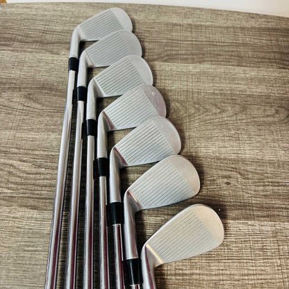 +1/2" 2023 P7MC Iron Set 4-P / NS Pro Modus3 120 Steel, X Stiff