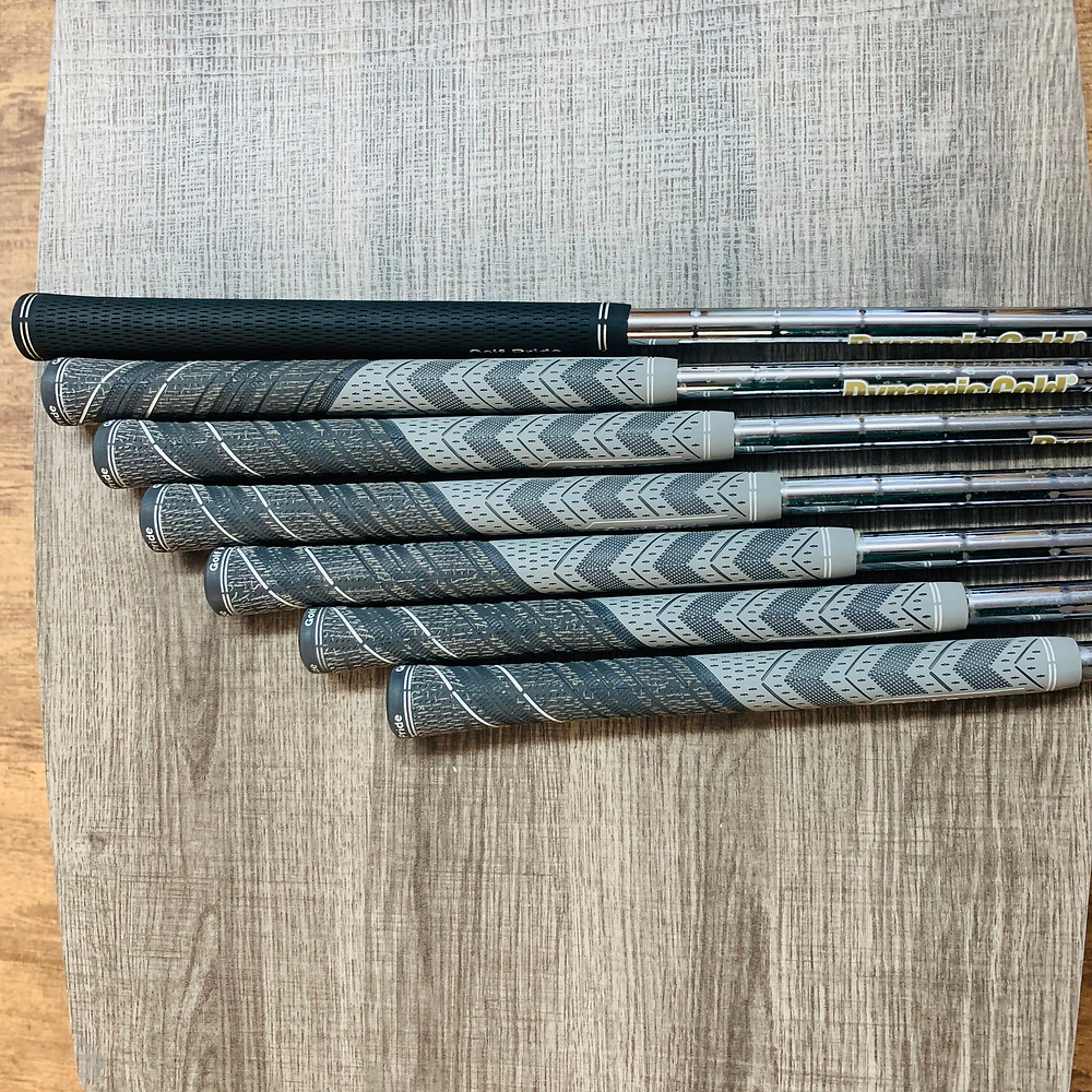 (+1") JPX 923 Hot Metal Iron Set 5-P,S / Dynamic Gold Steel, Stiff