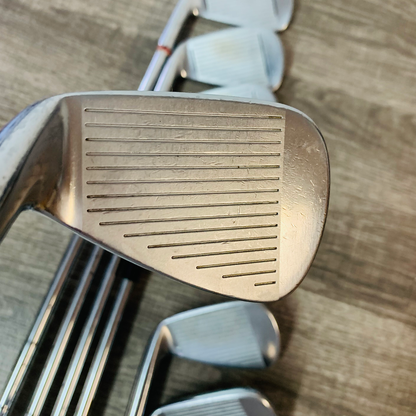 RSi Iron Set 4-P / Dynamic Gold Steel, Stiff